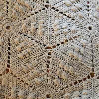 Rinaldi bedspread detail