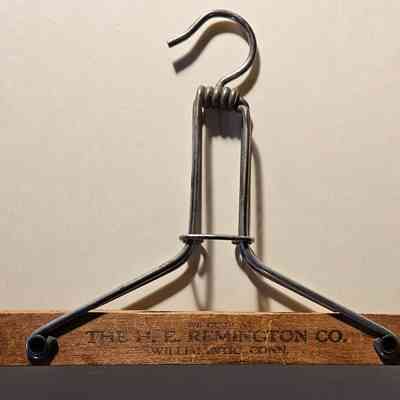 Clothes Hanger