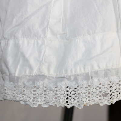 Hem detail