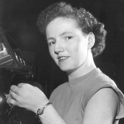 Photograph of Textile Mill Worker, American Thread C0mpany