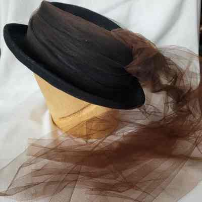 Black Felt Fedora with Brown Tulle