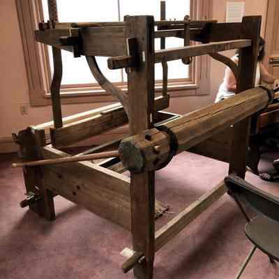 Barn Loom
