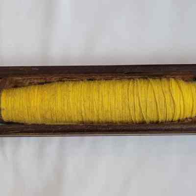 Loom Weaving Shuttle