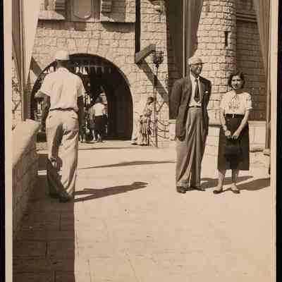 صورة فاطمة المحب وزميلها