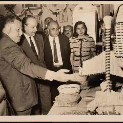 صورة فاطمة المحب وحسني الاشهب وانور الخطيب وعزمي الارناؤوط