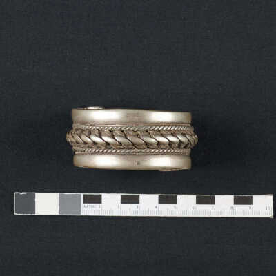 Braided Egyptian bracelet - إسورة مجدول مصريّة