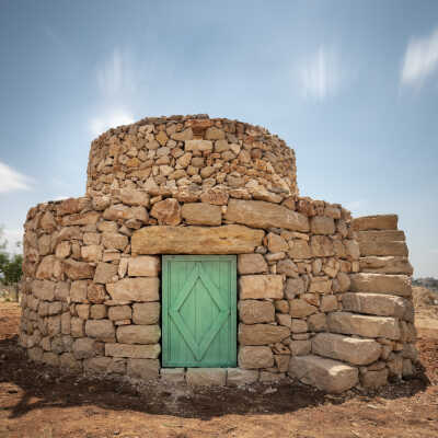 المنطار