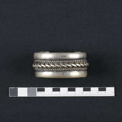 Braided Egyptian bracelet - إسورة مجدول مصريّة