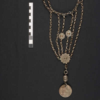 Znaq necklace زناق