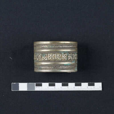 bracelet - إسورة