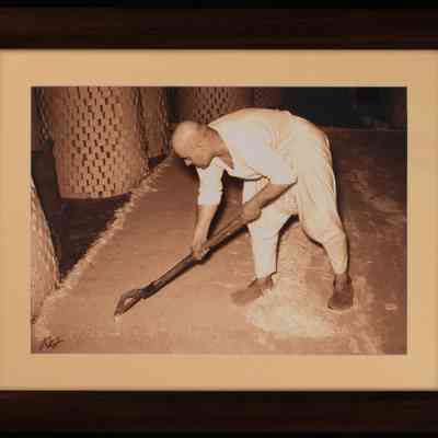 تسوية سطح الصابون Leveling Soap Surface