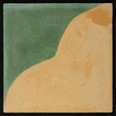 The Butterfly Tile بلاطة الفراشة