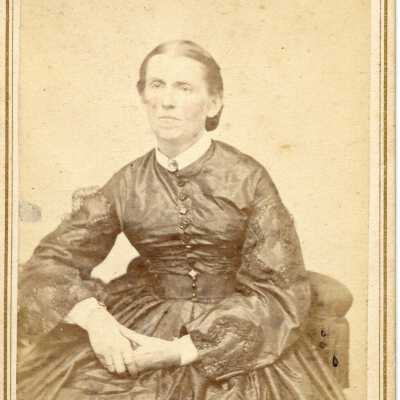Elizabeth Putnam (Knight) Hartshorn (1832-1923): Franklin Hartshorn's wife