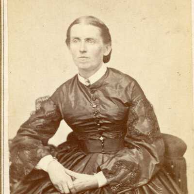 Elizabeth Putnam (Knight) Hartshorn (1832-1923)