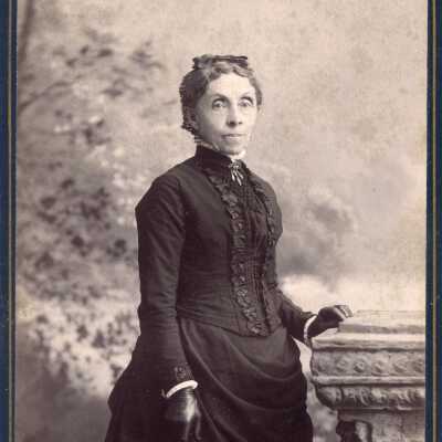 Mrs. Hattie Crosby