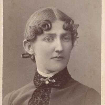 Hattie Hartshorn (1863-1957)