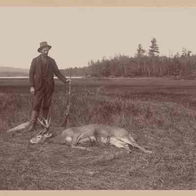 Jim McLeod & his big buck near Lake House, Lake Umbagog