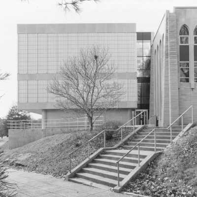 Exterior view of new wing or addition of Drexel Library.