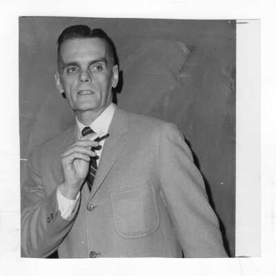 John Kenney: Faculty, Economics, Business Administration.