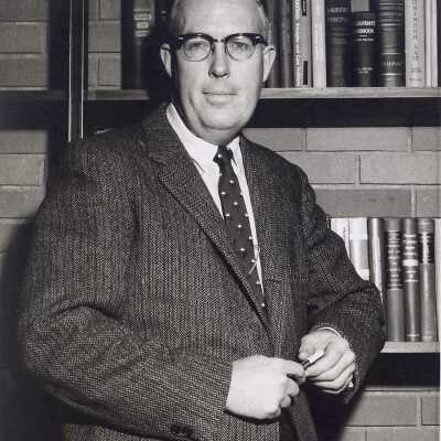 L. Robert Juckett: Faculty, Business Administration, Graduate Business