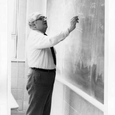 Leonard J. Tripodi (Administrative Sciences)