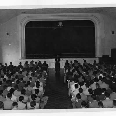 Students in Flanigan Auditorium.
