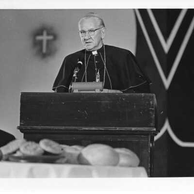 Cardinal John Krol giving address at International Eucharistic Congress, symposium on hunger, August 2, 1976, held at Philadelphia Civic Center.