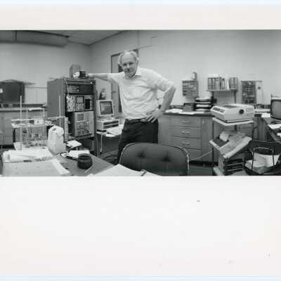 John Berberian, Faculty, Chemistry and Physics