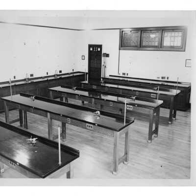 Interior view of chemistry laboratory in Barbelin Lonergan building.