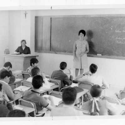 Elena Wolzak conducts a class in food science at the new Rafael Landivar Institute of Food Marketing in Guatemala City, Guatemala, c. 1970.