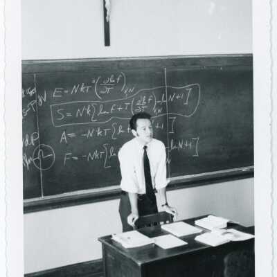 Ernest N. DiCarlo: Class of 1958; Faculty, Chemistry
