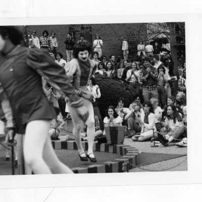 Students watching performance of Royal Lichtenstein Circus in front of Science Center.