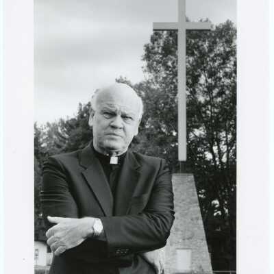 Donald G. Clifford, S.J.: Faculty, Theology; Founder and Director of the Jewish-Catholic Institute.