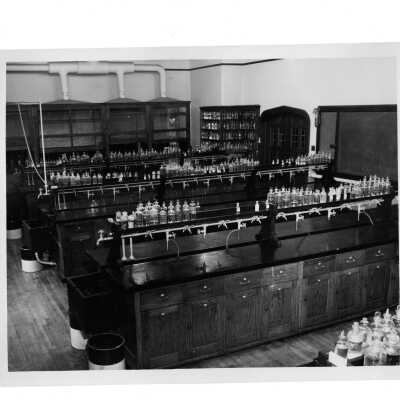 Interior view of chemistry laboratory in Barbelin Lonergan building.