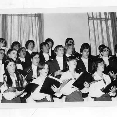 Students in Glee Club performing.