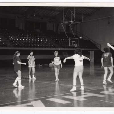 Women's Basketball team practice
