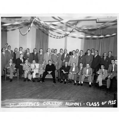 View of SJC class of 1925 at alumni reunion in College Lounge, June 1, 1950.