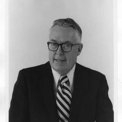 L. Robert Juckett: Faculty, Business Administration, Graduate Business