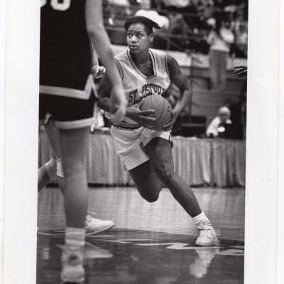 Women's Basketball player Dale Hodges