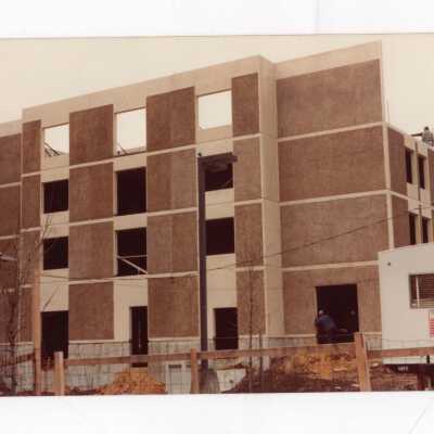 Sourin Residence Center under construction.
