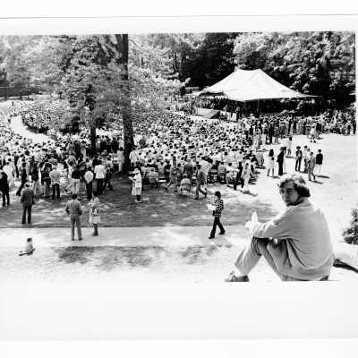 View of 1976 graduation/commencement on Gest Lawn.