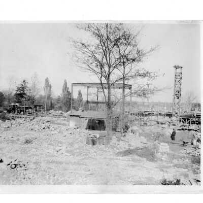Early construction of Barbelin building