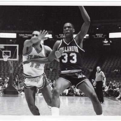 Men's Basketball game against Villanova with player Geoff Arnold