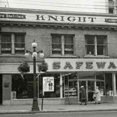 Location of Knight’s studio in Victoria, Leeming Block at 707-715 Fort Street, 1959. Photo by City of Victoria: From City of Victoria Archives (M00688)