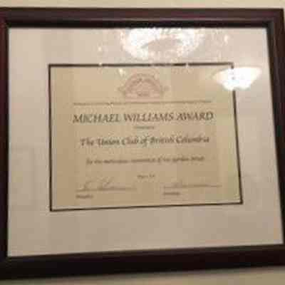 Hallmark Heritage Society – Michael Williams Award presented to The Union Club of British Columbia for restoration of 805 Gordon Street
