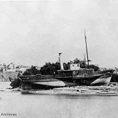 Hudson's Bay Company (HBC) ship S.S. "Beaver". Beached for repairs at Point Hope [Victoria Harbour], 187-. Photograph by Ainslie James Helmcken (1900-1987): From City of Victoria Archives (PR-0252-M05768)
