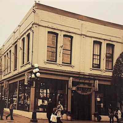 The Original Union Club in Victoria [First venue, 907 Government Street at Yates, Victoria, B.C.], ca. 1975