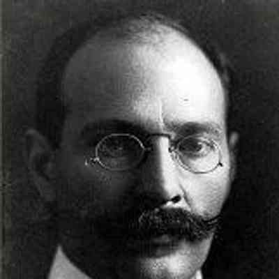 Portrait of Harold Mortimer-Lamb RPS, photographer, 1905: Photograph by Wm. Notman & Son