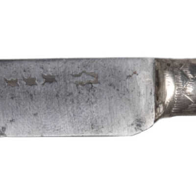 Knife