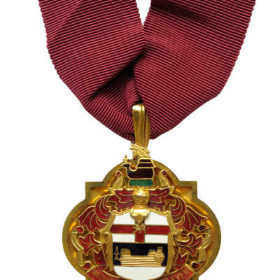 Past Prime Warden’s badge of the Worshipful Company of Shipwrights;